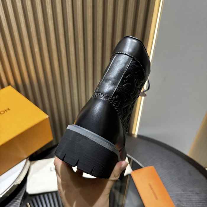 LVT BOOT COPSHOE L&V-BT01