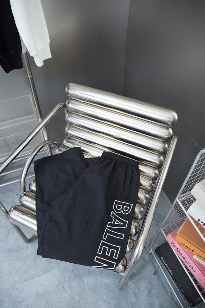 COPSHOE CLOTHES - CLO 69