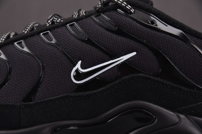 Nike Air Max Plus 