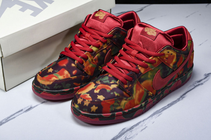 The Wizard of Oz x Nike SB Dunk Low FZ1291-600