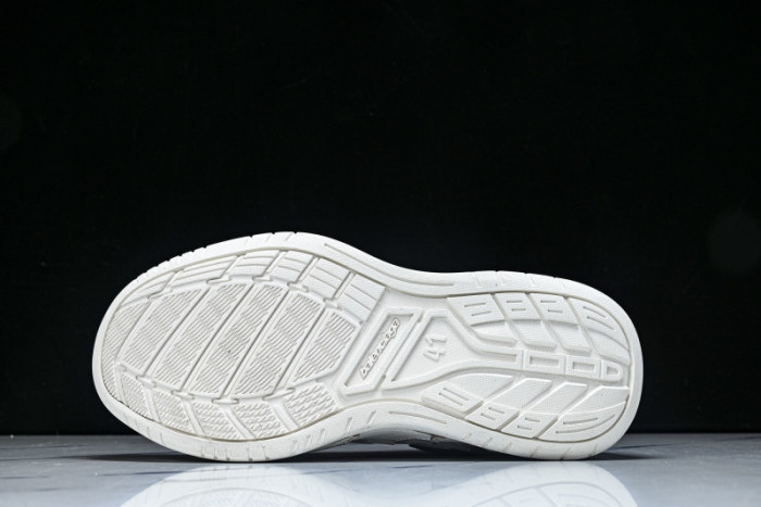 BL Hamptons Worn-Out -COPSHOE BL - WO 09