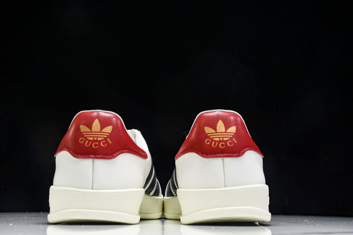 GC LOW-TOP SNEAKER COPSHOE GC-181
