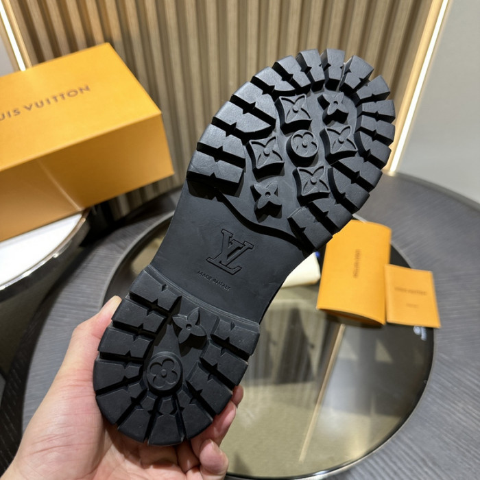 LVT BOOT COPSHOE L&V-439