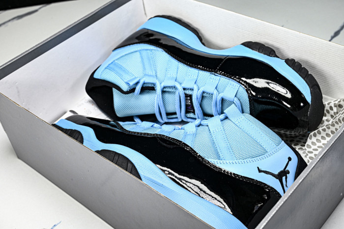 Nike Air Jordan 11 Retro "Blue Black" CT8012-440