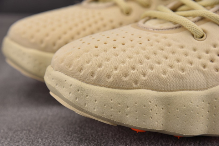 Nike Mind 002 