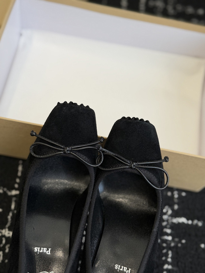 Chr1st1an LOUBOUTIN COPSHOE CL-HEEL 05