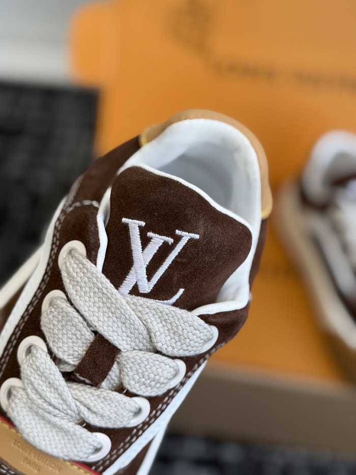 LVT Tilted Sneaker COPSHOE L&V-TI04