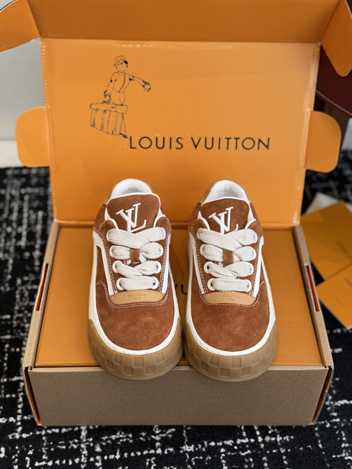 LVT Tilted Sneaker COPSHOE L&V-TI05