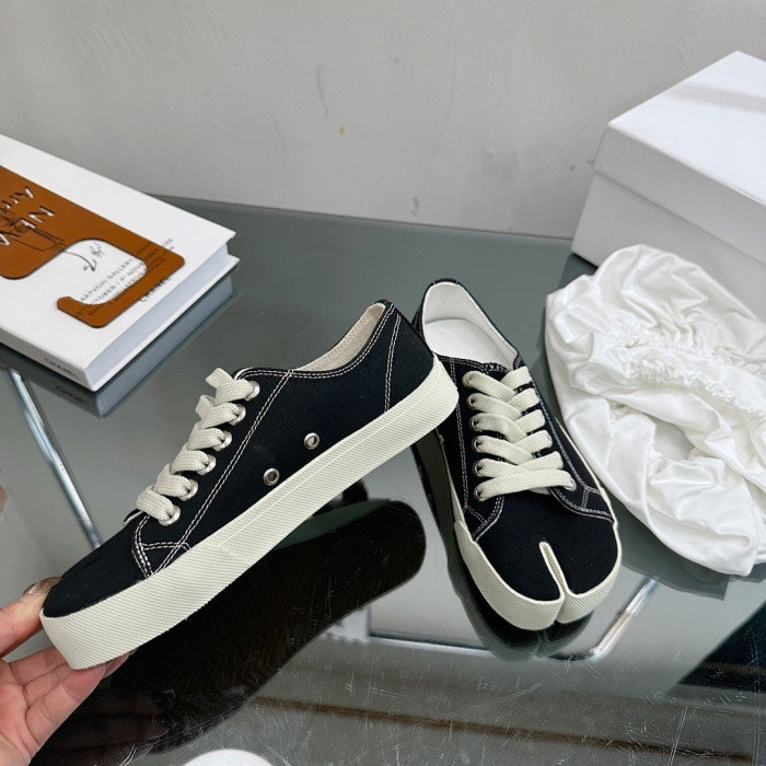 MM COPSHOE -MM147