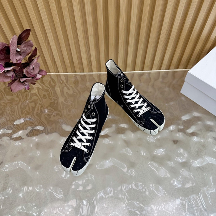 MM COPSHOE -MM153