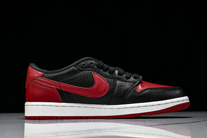 Jordan 1 Retro Low OG Banned - IW6276-001