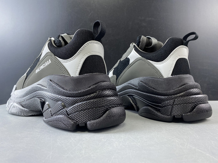 bl triple s trainers clear sole black grey 545325 g09o1 9532