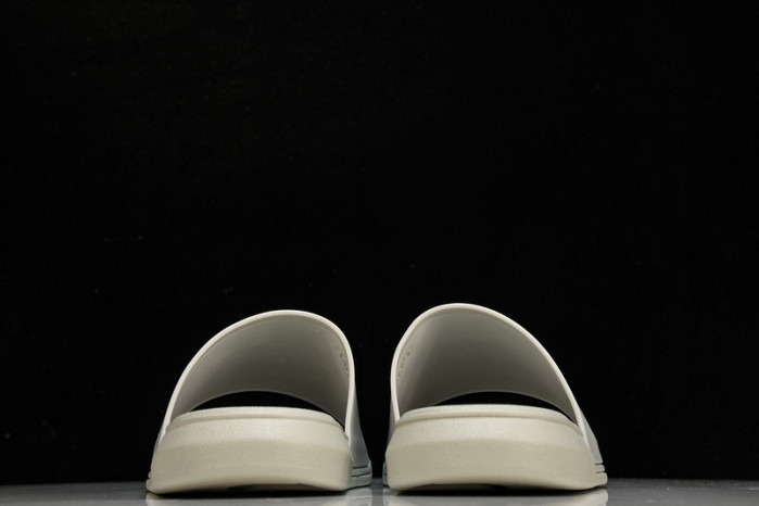 mcqueen slide cophsoe mqs-03