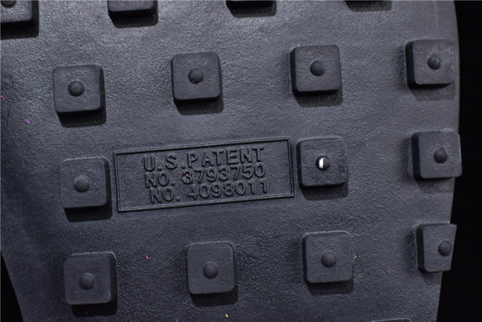 sacai nike ldv waffle green pink yellow bv0073-301