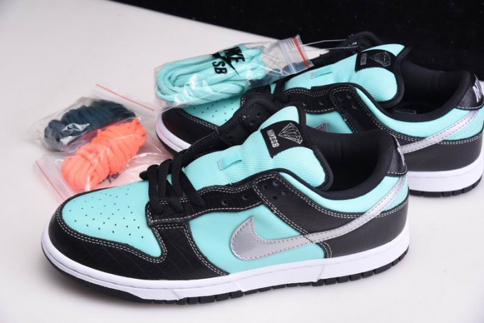 nike dunk sb low D1am0nd s*pply co. "t*f*ny" - 304292-402