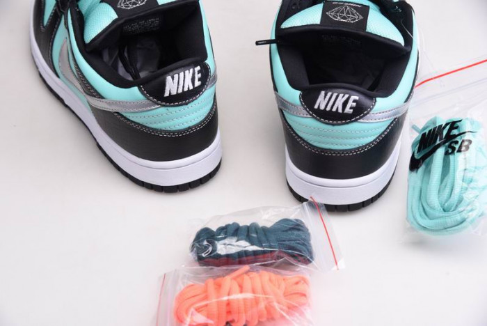 nike dunk sb low D1am0nd s*pply co. "t*f*ny" - 304292-402