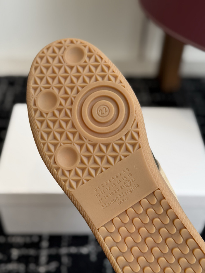 MM COPSHOE -MM220